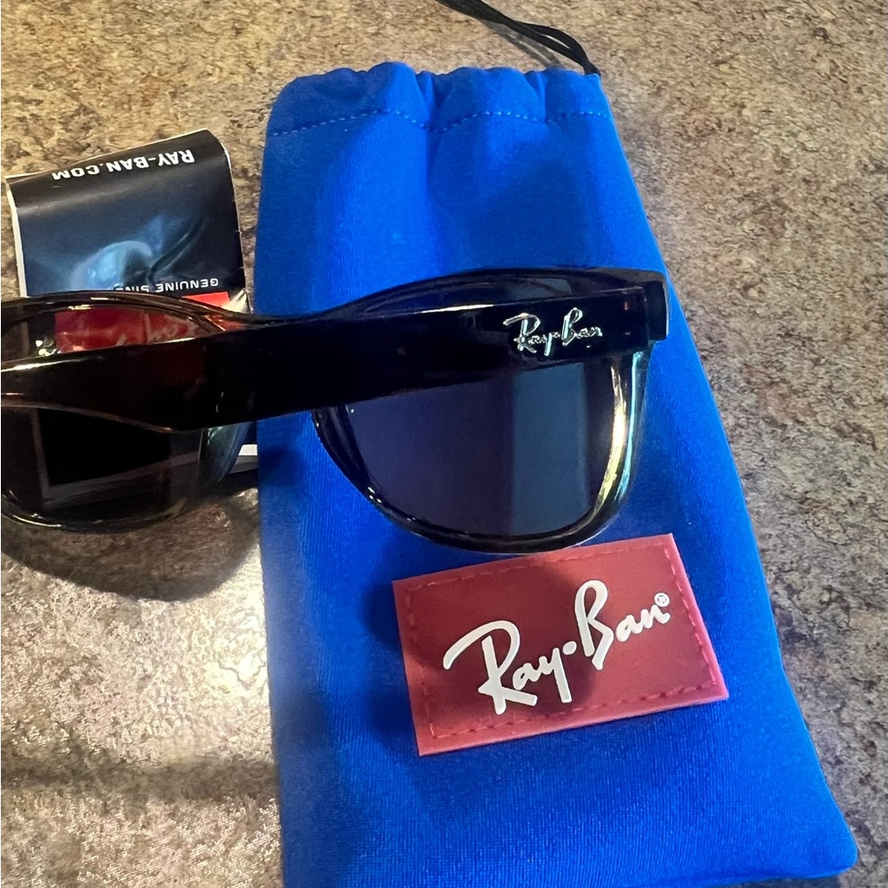 Ray-Ban Wayfarer Junior Sunglasses